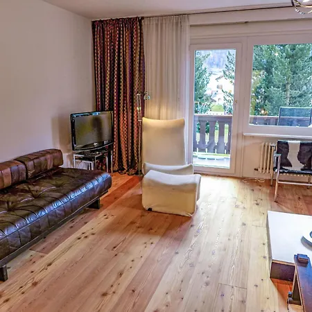 شقة Chesa Vuorcha By Interhome *