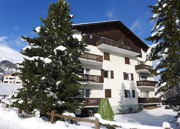 Chesa Vuorcha By Interhome * צואוץ