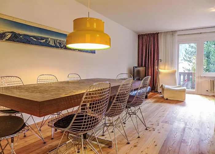 Chesa Vuorcha By Interhome צואוץ